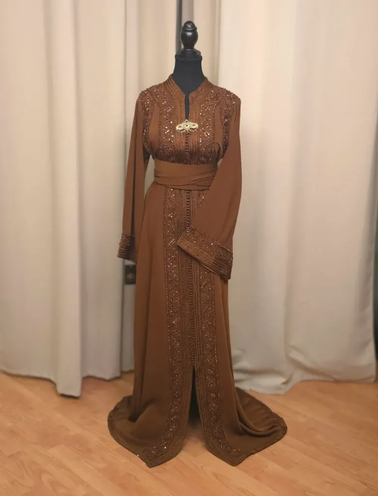 Caftan Rim Brown