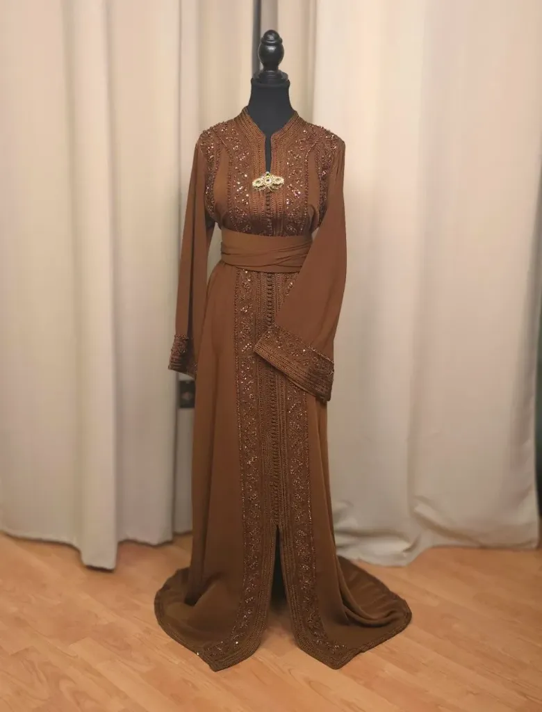 Caftan Rim Brown